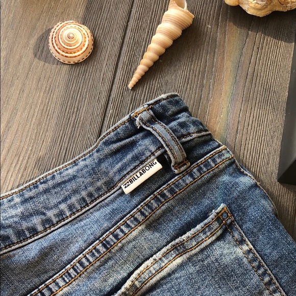 🔥🧡BILLABONG- BUTTONED UP JEAN SHORTS🧡🔥 - Picture 8 of 8